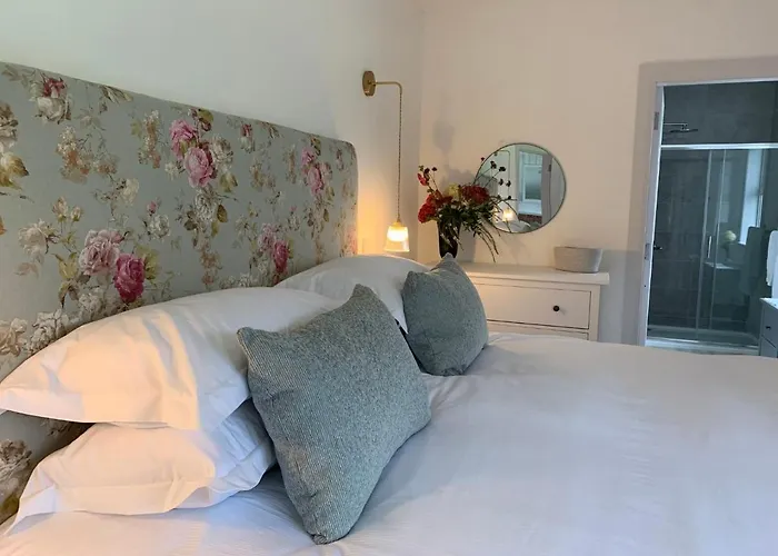 Garden On Tintern Trails Holiday home Fethard on Sea